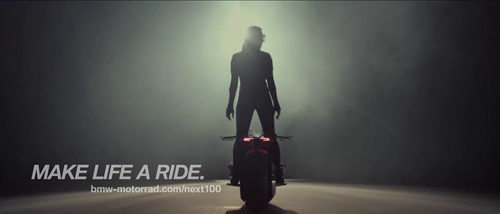 Motorrad Vision Next 100