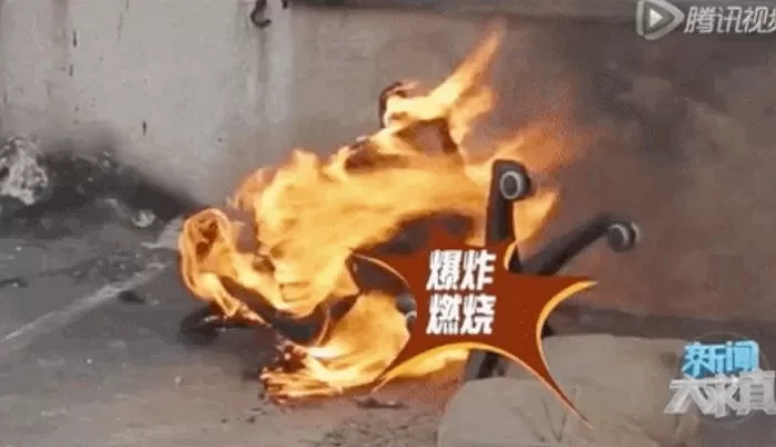 中国産　椅子耐久実験